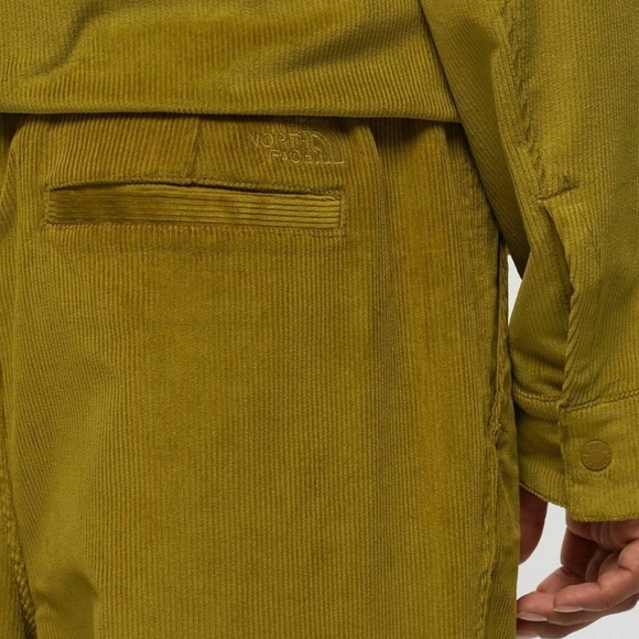 The North Face Utility Cord Easy Pant- Sulphur Moss Men’s Medium/ Regular NWT - Picture 4 of 10